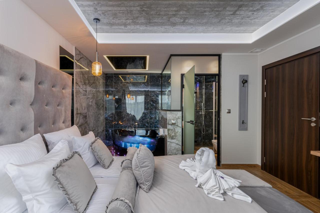 Stacja Galicja Rooms Blisko Energylandia Trzebienczyce Bagian luar foto