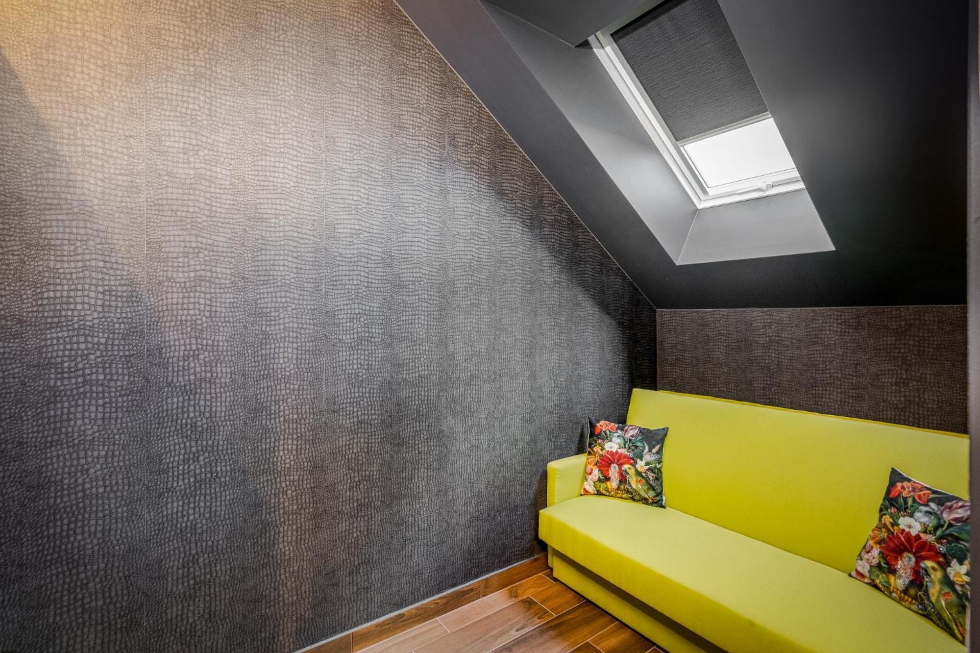 Stacja Galicja Rooms Blisko Energylandia Trzebienczyce Bagian luar foto